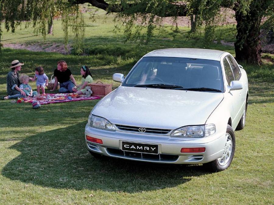  Toyota Camry 1993 года  (ZA) (фото 13 из 17)